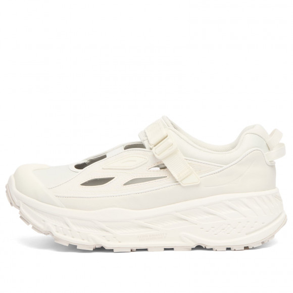 HOKA ONE ONE Stinson Breeze Sneaker in Frost/Grout - 1174450-FGRT