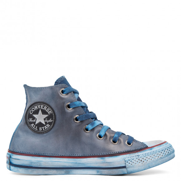 chuck taylor all star vintage leather low top