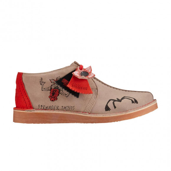 Clarks Stranger Things x Desert Trek Big Kid 'Hellfire Club' | Tan | Kid's Size 5.5 - 261-80316