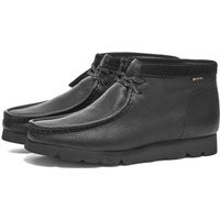 Clarks Originals Women's Gore-Tex Wallabee Boot in Black Leather - 26163279