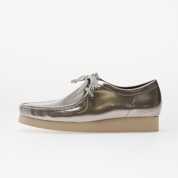Sneakers Clarks Originals Wallabee 2604 Silver Patent - 26186501