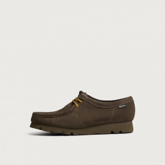 Clarks Originals Women's Wallabee Gore-Tex in Dark Olive Suede - 26327653