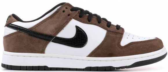 dunk low trail end