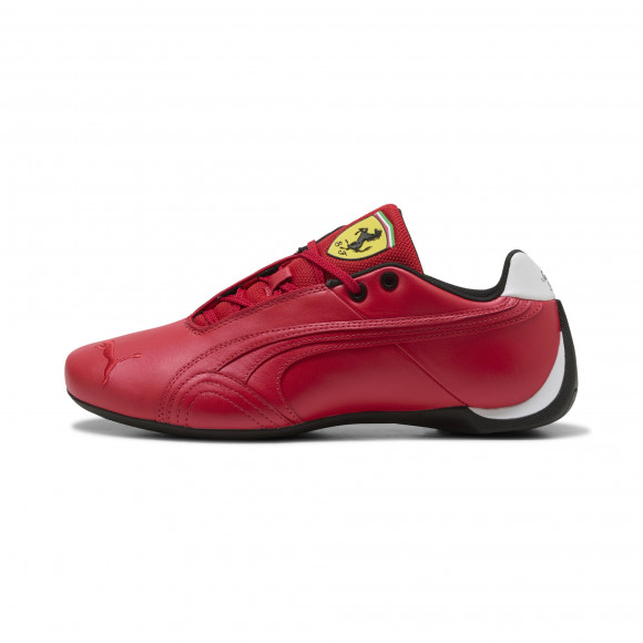 PUMA Scuderia Ferrari Future Cat Monza Sneakers in Red - 309487_01