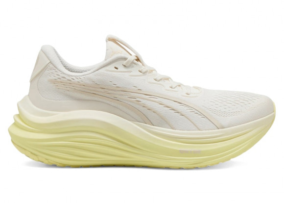 Puma MagMax Nitro 'Warm White Gold Moon' | Cream | Men's Size 7 - 310088-13