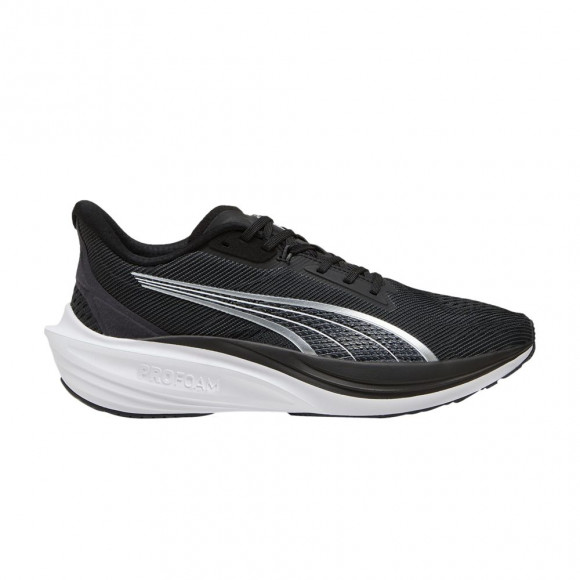 Puma Darter Pro 'Black White' | Men's Size 4.5 - 310152-01