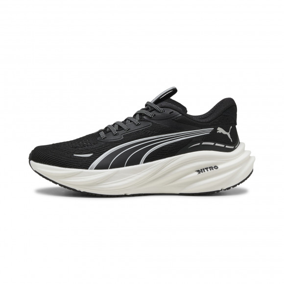 PUMA Magnify NITROâ¢ 3 Running Shoes Women in Black/White - 311047_01