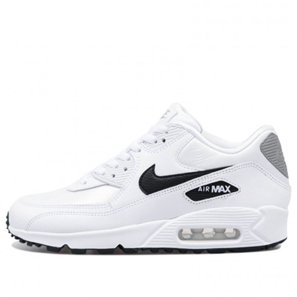 womens white nike air max shoes