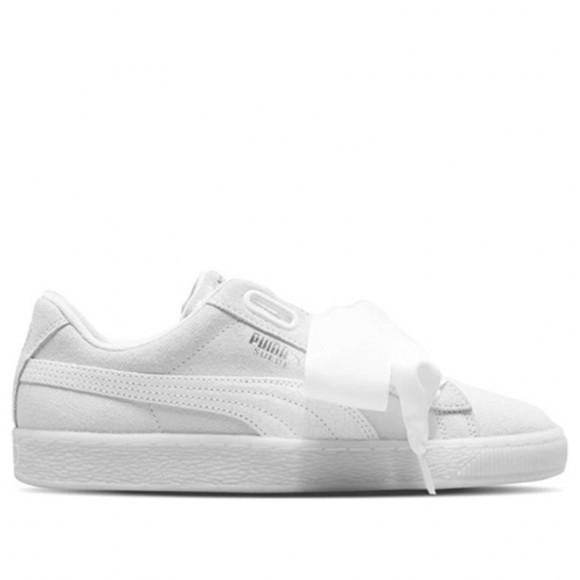 white puma tennis shoes
