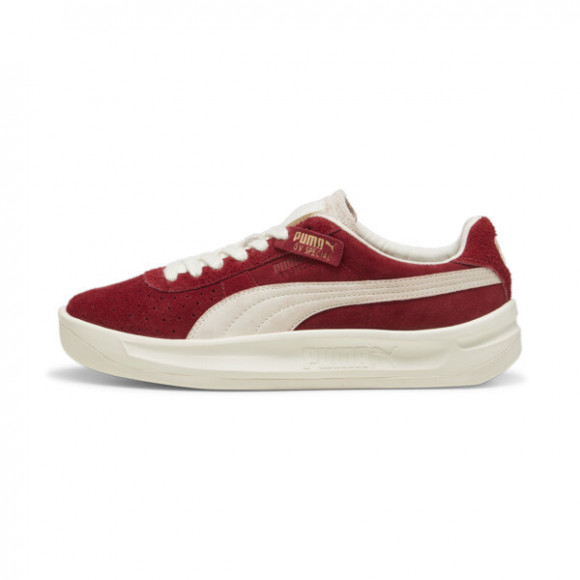 PUMA GV Special Suede Sneakers in Intense Red/Frosted Ivory - 398508_02