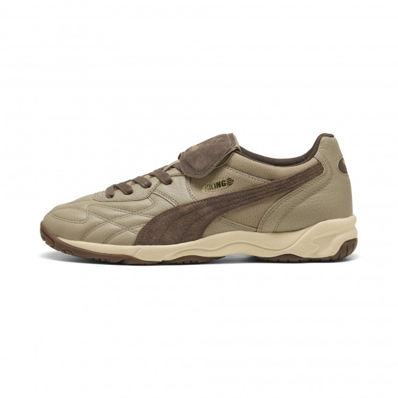 PUMA King Indoor Futbolito Sneakers in Beige - 402582_01