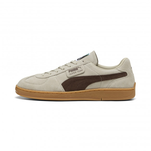 PUMA Super Team Sneakers Unisex in Desert Dust/Chestnut Brown/Gum - 403171_01