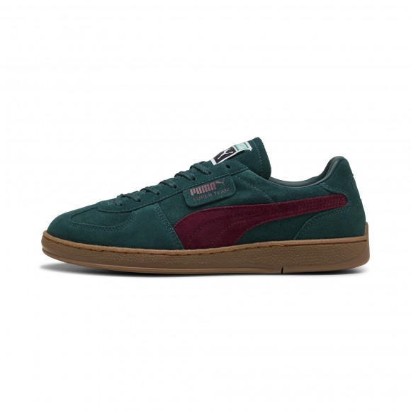 PUMA Super Team Sneakers Unisex in Green Terrain/Ruby Shimmer/Gum - 403171_04