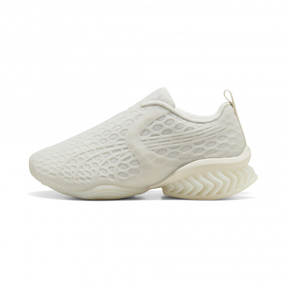 PUMA x _J.L-A.L Cell Geo 1 Cage Sneakers in White - 406687_01