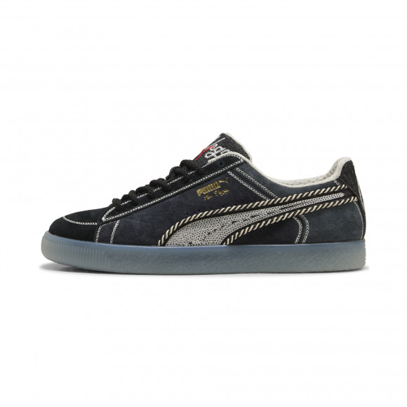 PUMA Clyde Las Vegas Men's Sneakers in Black - 406741_01
