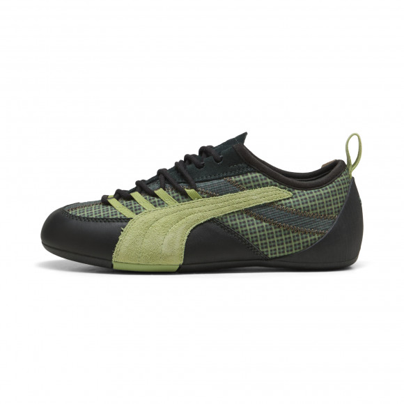 PUMA Klim Patch Sneakers in Black - 407240_02