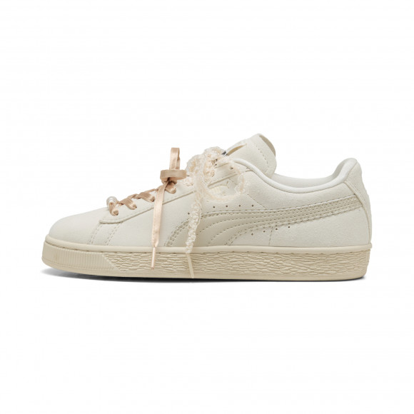 PUMA Suede Bloom Women's Sneakers in White - 408330_01