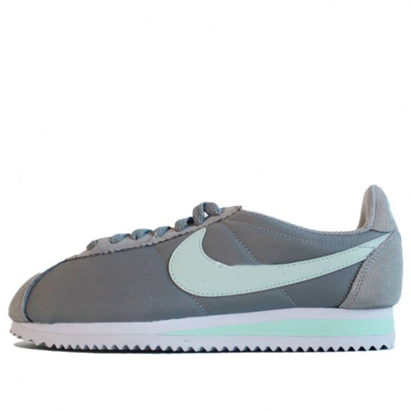 et chez détaillants Nike Sportswear dans les semaines à venir - 031 Nike Cortez Nylon Wolf Grey Low Tops Retro Gray GRAY/BLUE Marathon Running Shoes 457226