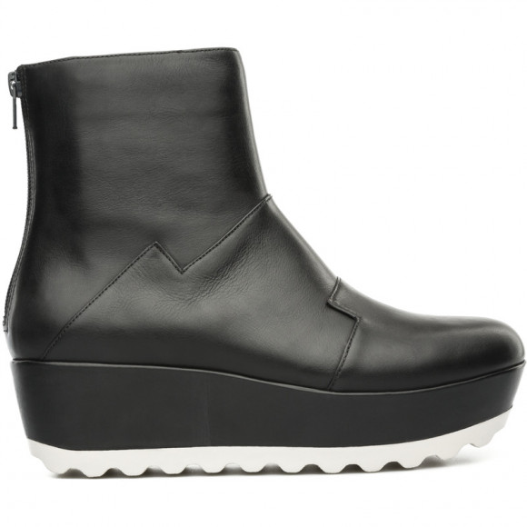 CAMPER Laika - Boots for Women - Black, Smooth leather - 46784