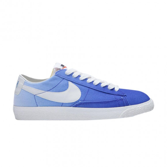 Nike Blazer Low Premium VNTG 'Gradient - Hyper Blue' | Men's Size 8.5 - 555096-400