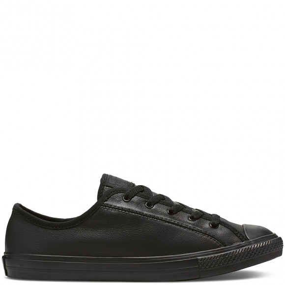 chuck taylor all star dainty low top black