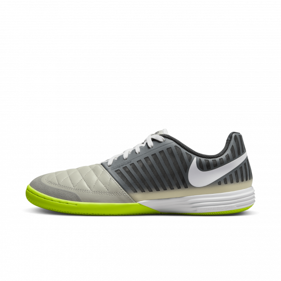 Previsión Bolos Informar Grey - Nike Lunar Gato II IC Indoor Court Football Shoes - Nike Air Force 1  07 Brown White Shoes