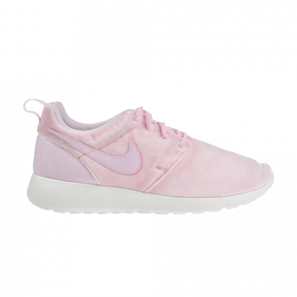 Nike Roshe One GS 'Arctic Pink' - 599729-617