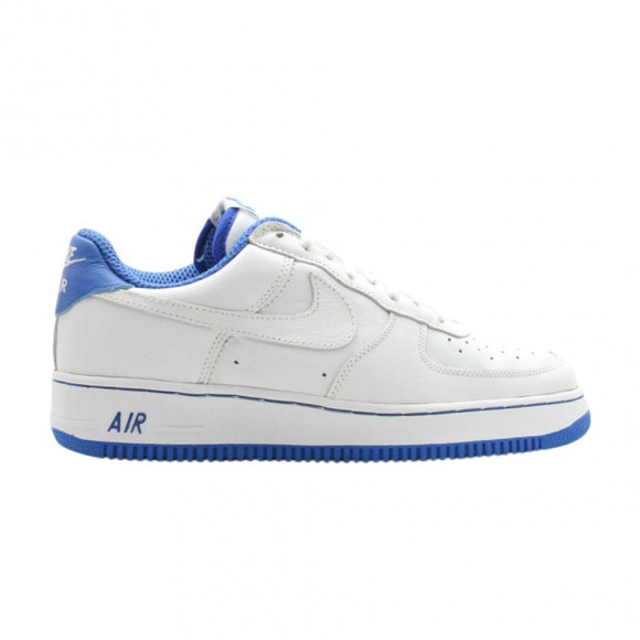 Nike Air Force 1 | White | Men's Size 9.5 - 630117-911