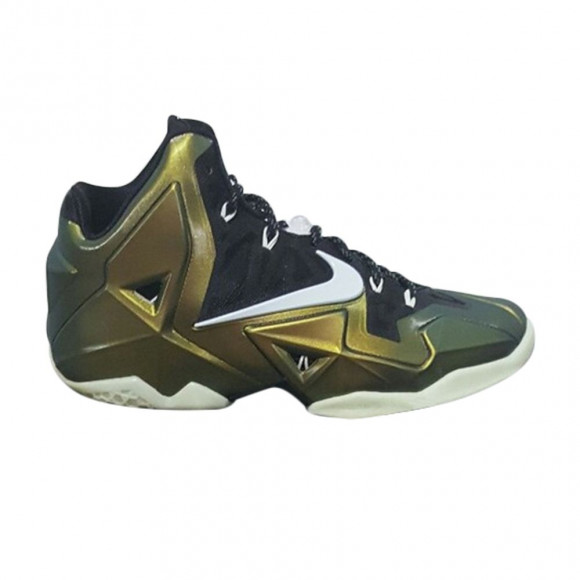 Nike LeBron 11 iD | Multi-Color | Men's Size 9 - 641216-9XX