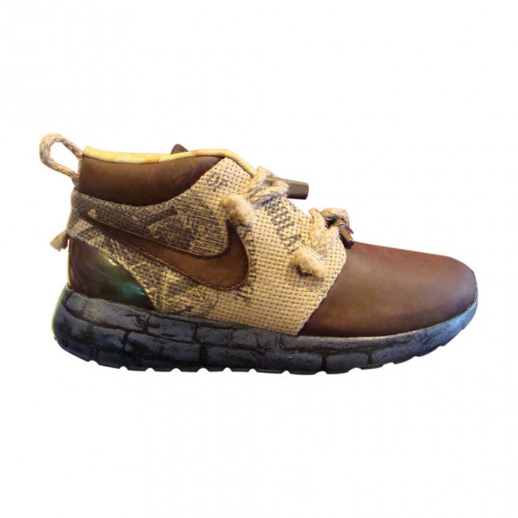 Nike Roshe Run Trollstrike GS 'Boxtrolls' | Brown | Kid's Size 4.5 - 748864-200