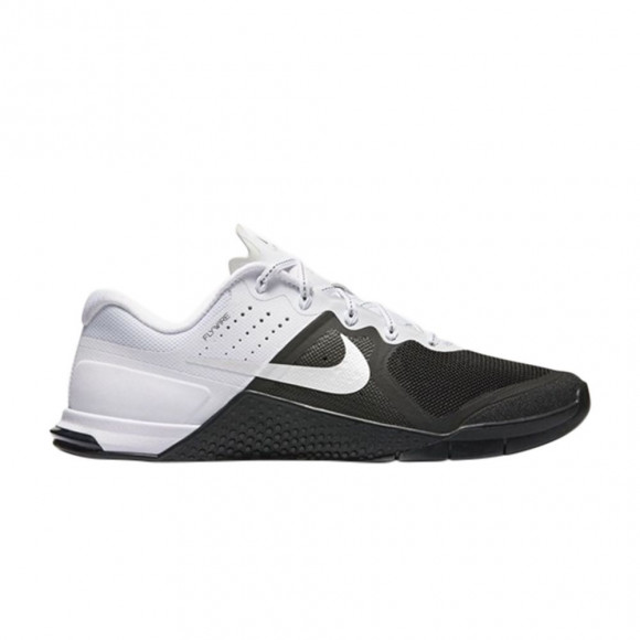 Nike Wmns Metcon 2 'Panda' | Black | Women's Size 9 - 821913-010