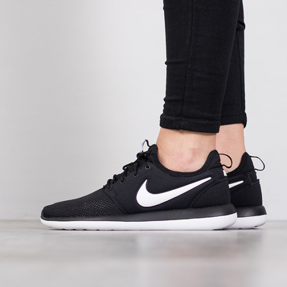 nike roshe two gs