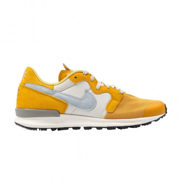 Nike Air Berwuda Premium | Yellow | Men's Size 13 - 844978-700