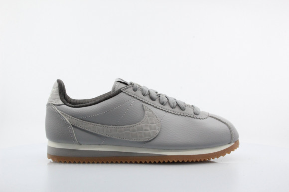 nike classic cortez leather lux
