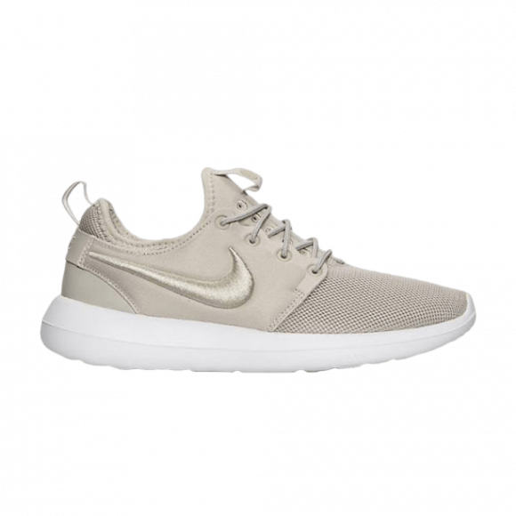 Nike Wmns Roshe Two BR 'Pale Grey' - 896445-002