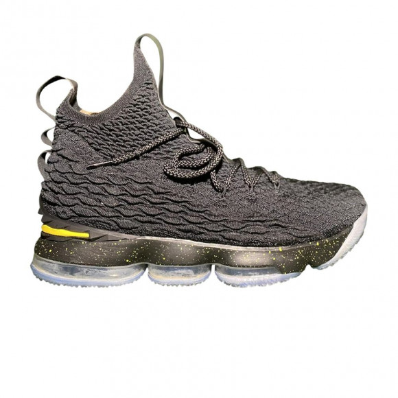 Nike LeBron 15 'Oregon Away' PE | Black | Men's Size 11 - 897648-813703
