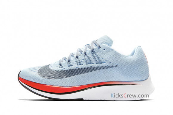 nike wmns zoom fly
