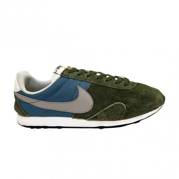 Nike Pre Montreal 17 'Green' | Men's Size 9.5 - 898031-301