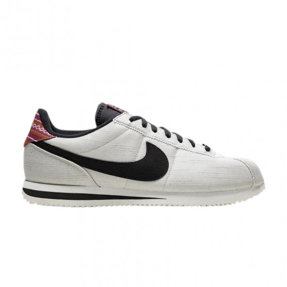 Nike Cortez Basic SE 'Pale Grey' | Men's Size 11 - 902803-001