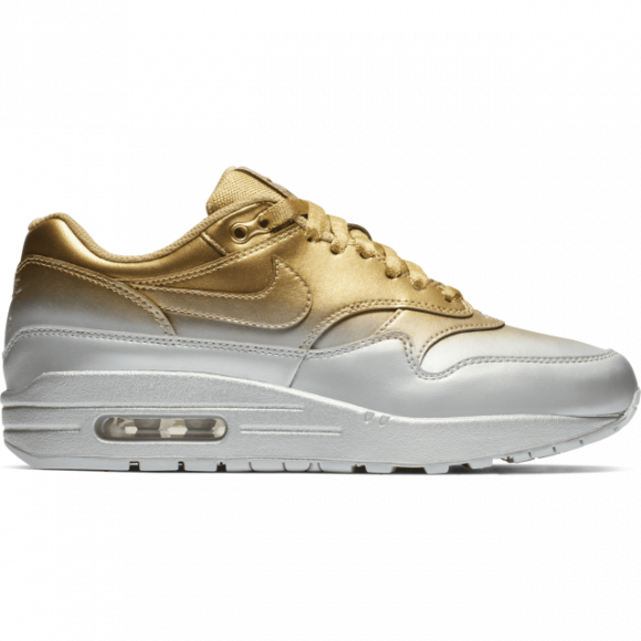 nike air max gold and silver