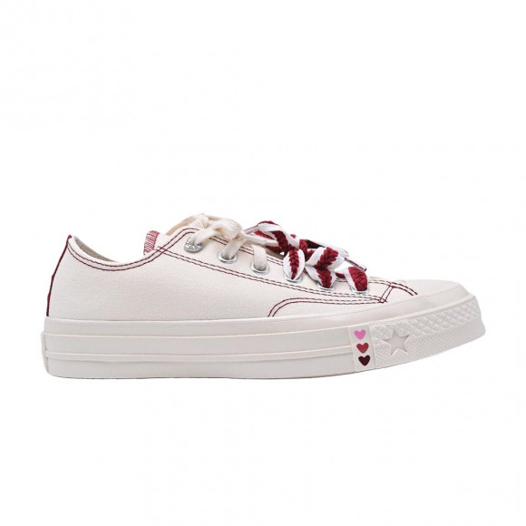 Converse Chuck 70X Low Top Sneakers 'Beige Red' | White | Men's Size 7.5 - A24222C