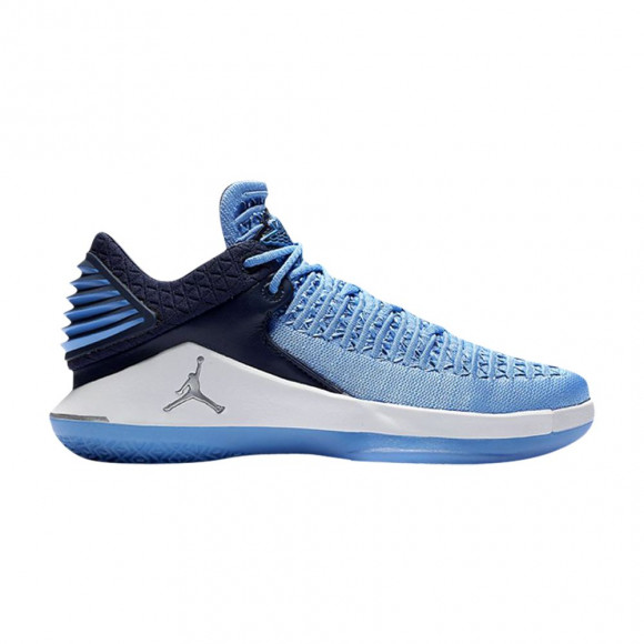 Air Jordan 32 Low GS 'Win Like 82' | Blue | Kid's Size 4.5 - AA1257-401