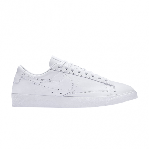 Wmns Blazer Low LE 'Triple White' - AA3961-104