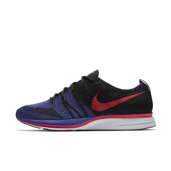 nike flyknit trainer red