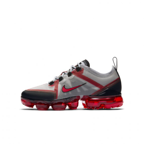 all red vapormax 2019