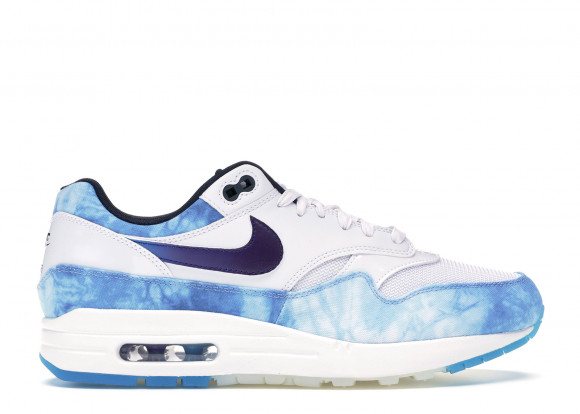 how to clean nike air max axis