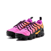 Nike WOMEN'S AIR VAPORMAX PLUS - AO4550-004