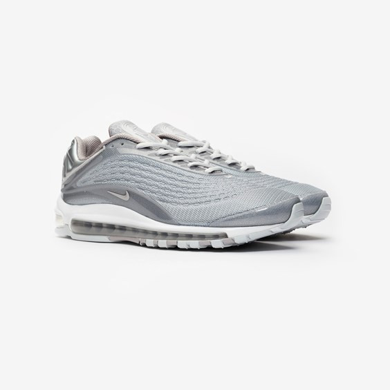 air max deluxe on sale