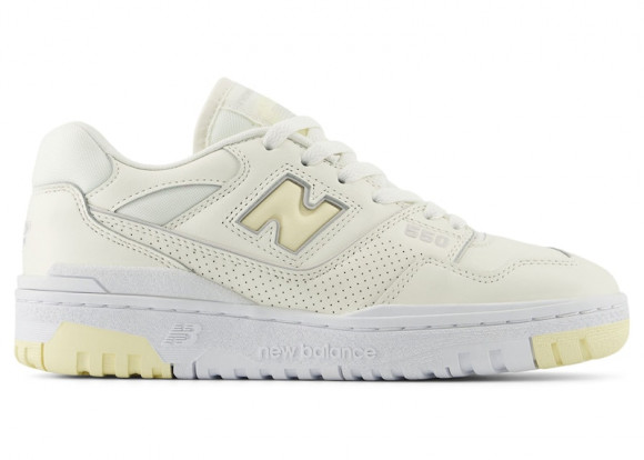 New Balance Women's BBW550 Sneakers - White/Beige - BBW550VG