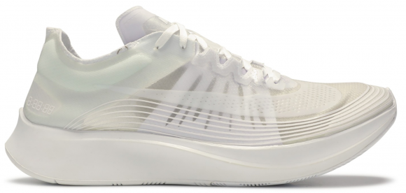 zoom fly sp triple white